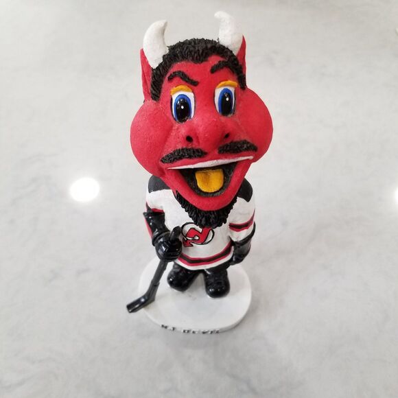 New Jersey Devils Mascot Bobblehead in White Jersey by Bobble Dobbles Rare 2001 - Picture 10 of 10